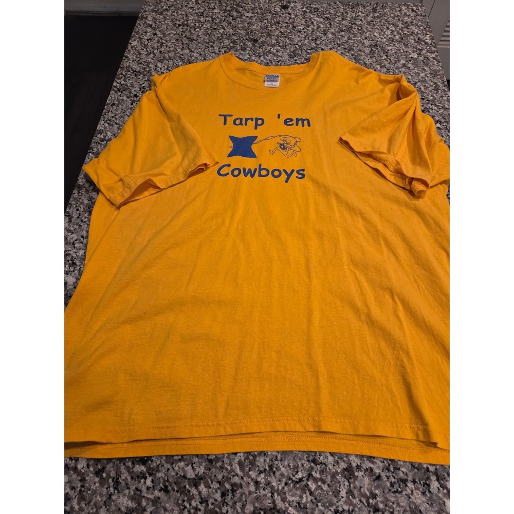Gildan Ultra Cotton Tarp em Cowboys Graphic Tee Yellow Gold Mens 2XL Heavyweight